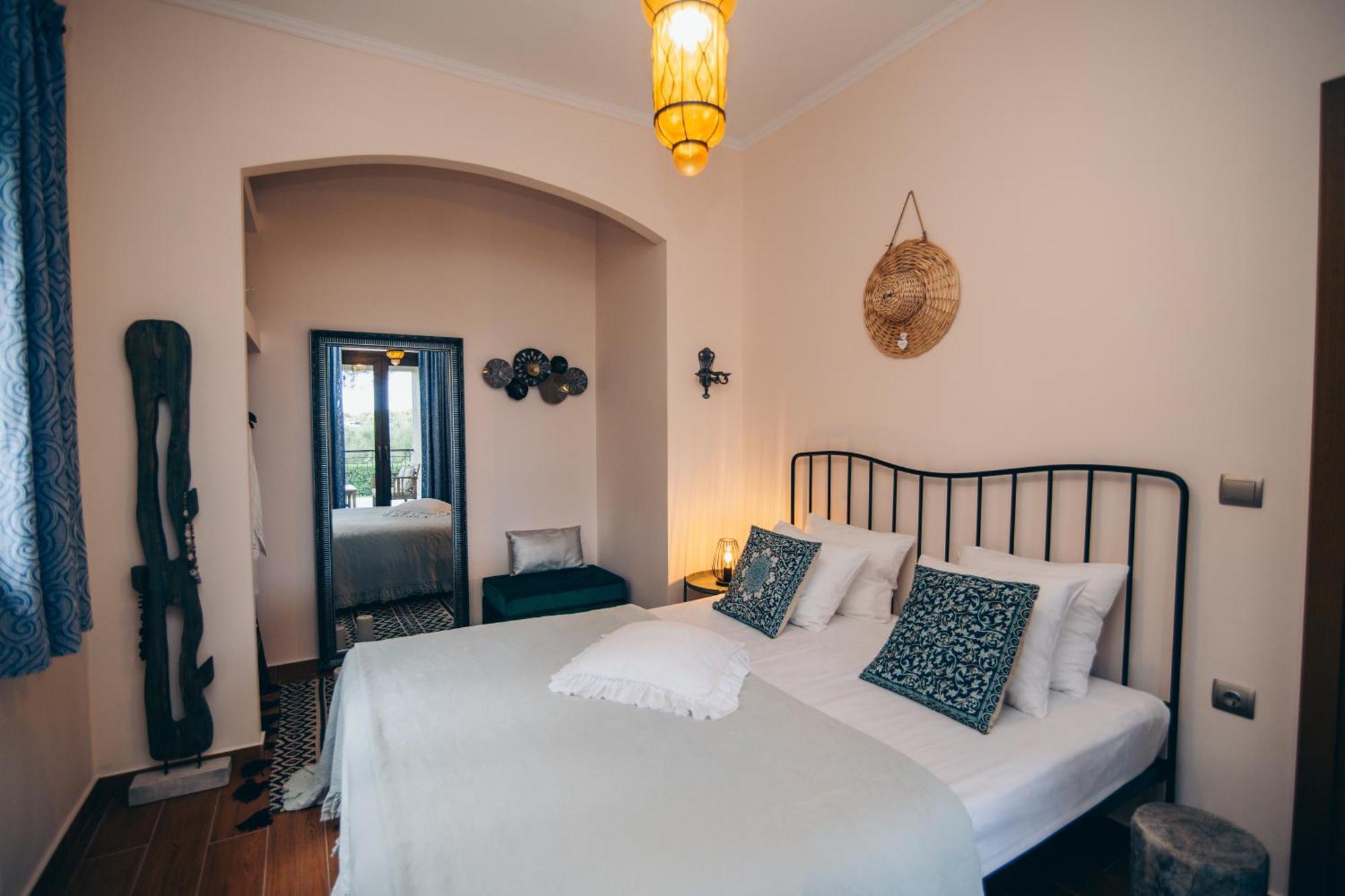 Villa Komfort Ambelokipoi  Екстер'єр фото